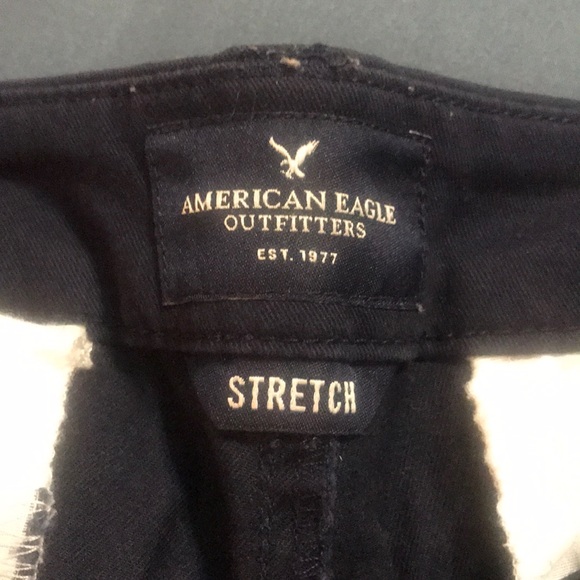 Navy blue AE midi short - Picture 2 of 4